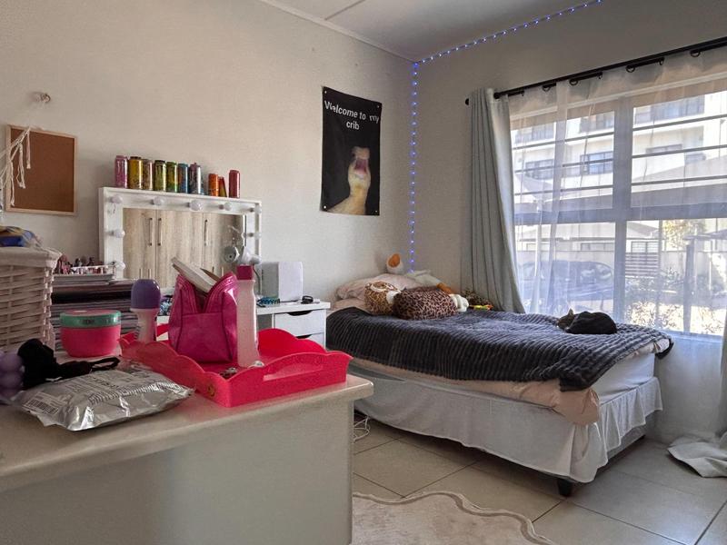 To Let 3 Bedroom Property for Rent in Sandown Western Cape
